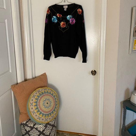 Unique Vintage Sequined Sweater size Medium - Picture 6 of 14